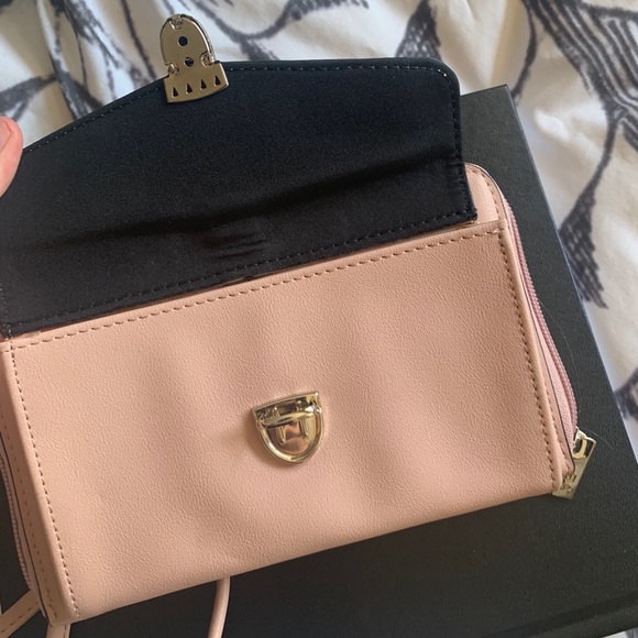 ELA handbag with strap - Picture 3 of 4